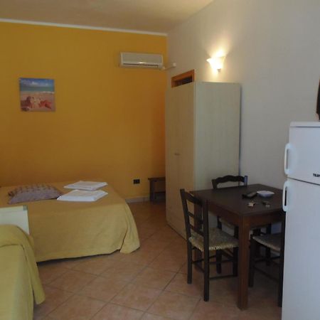 Missipezza Residence A Frassanito Alimini Ruang foto